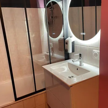 Superb For 4 People, Center - Auto Museum * Mulhouse